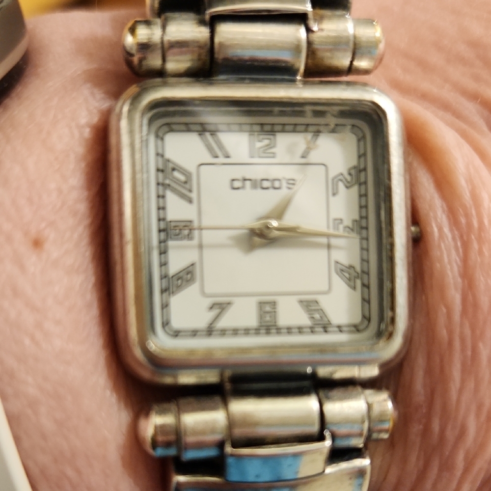 Vintage UNTESTED Chico's Silver Square Face Watch Japan Stainless Steel